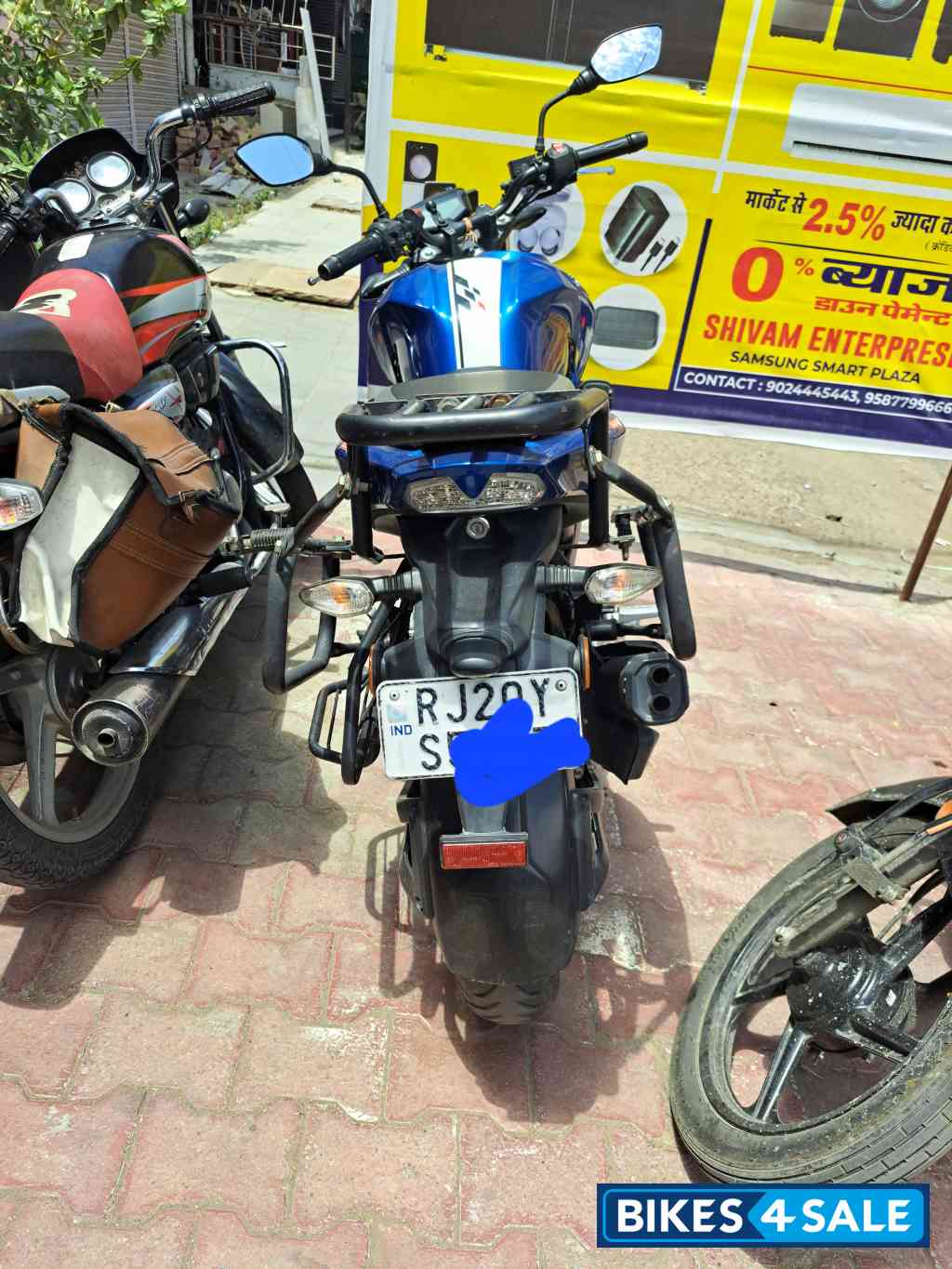 TVS Apache RTR 160 4V BS6