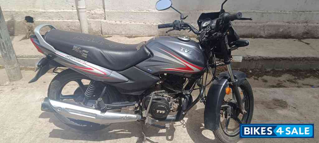 TVS Sport BS6