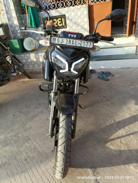 Black TVS Raider Split Seat