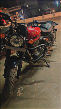 Royal Enfield Hunter 350 Metro 2023 Model