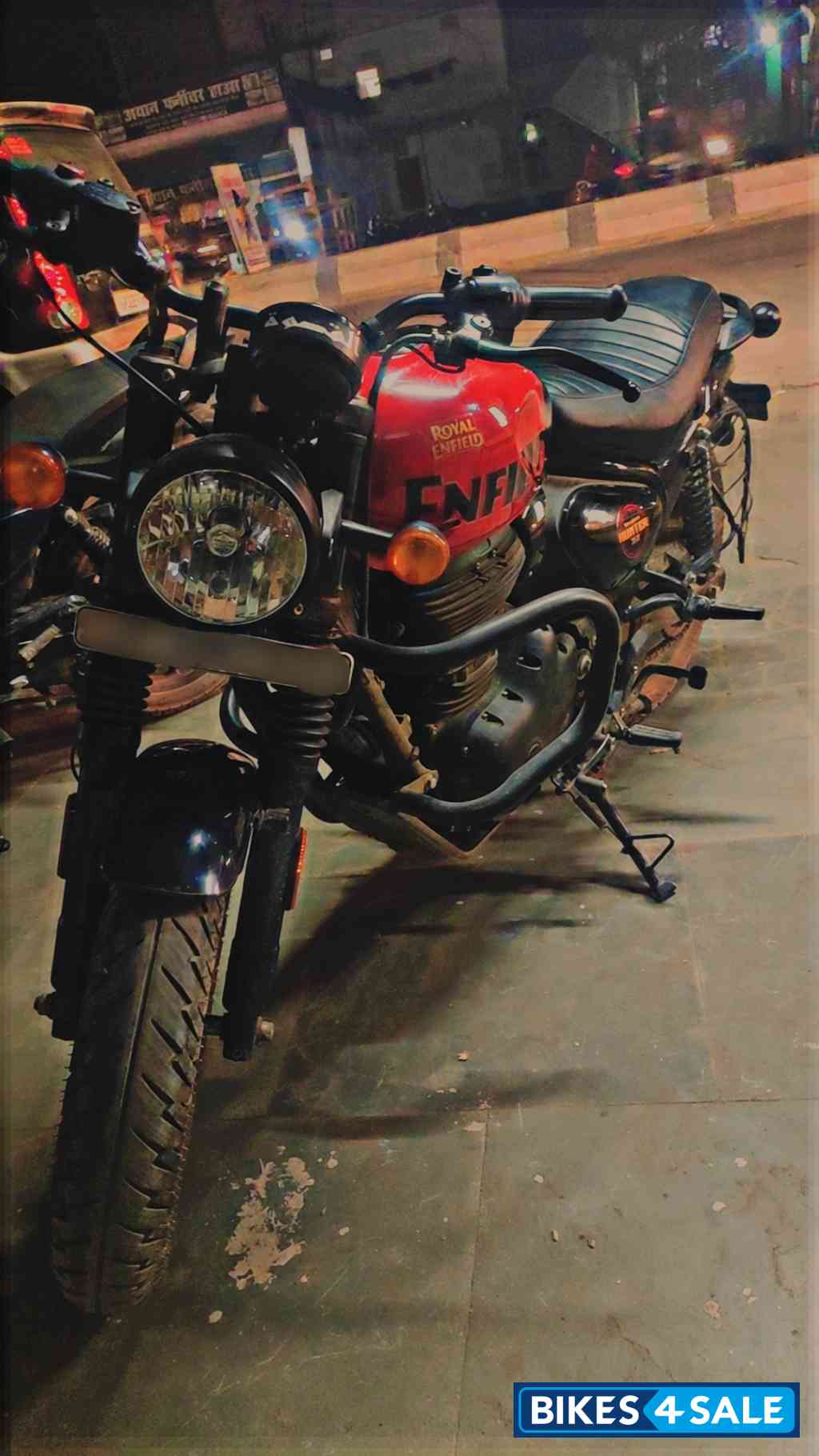 Royal Enfield Hunter 350 Metro