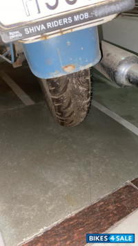 Royal Enfield Classic Squadron Blue