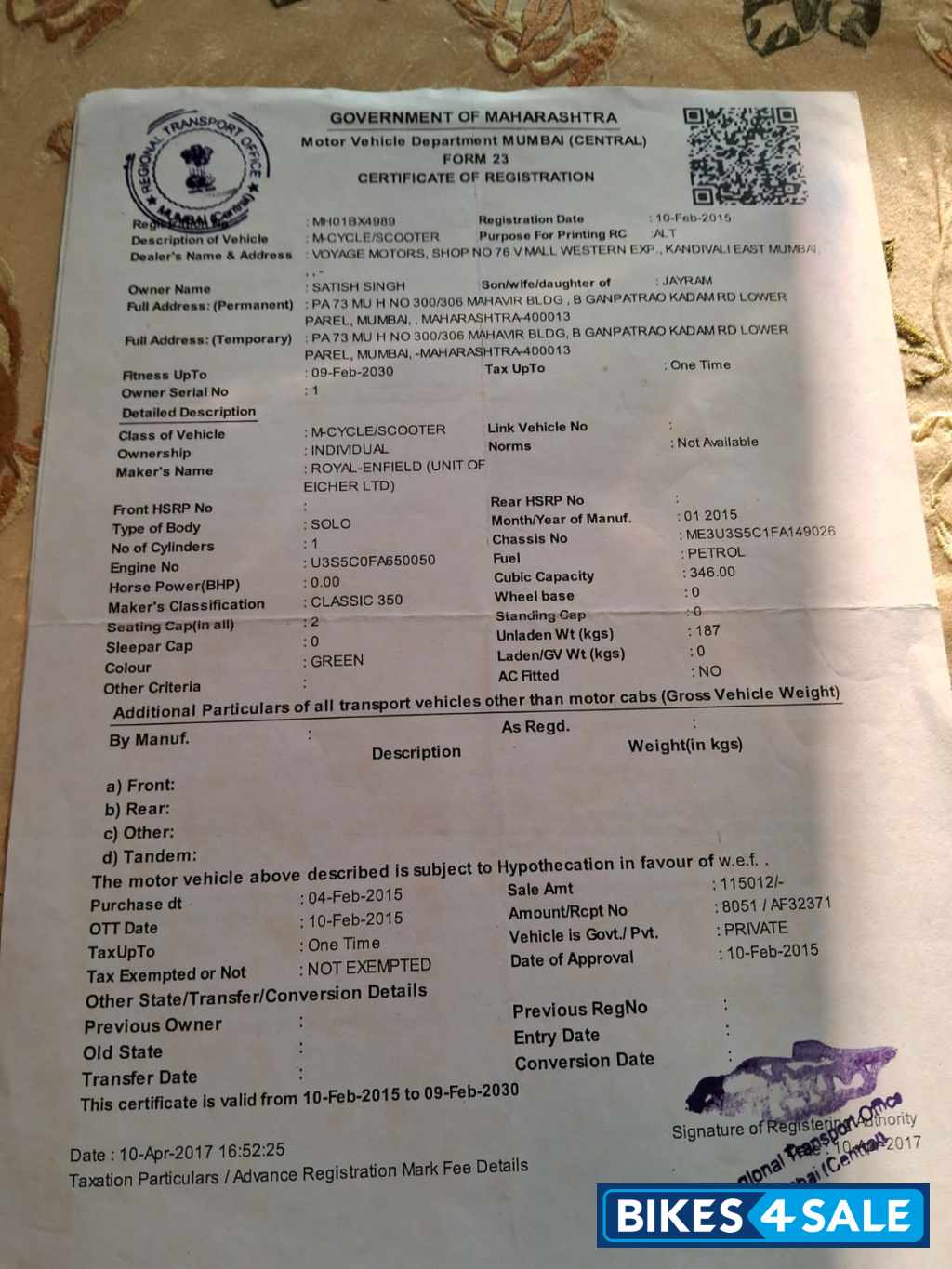 Black Royal Enfield Bullet Standard 350