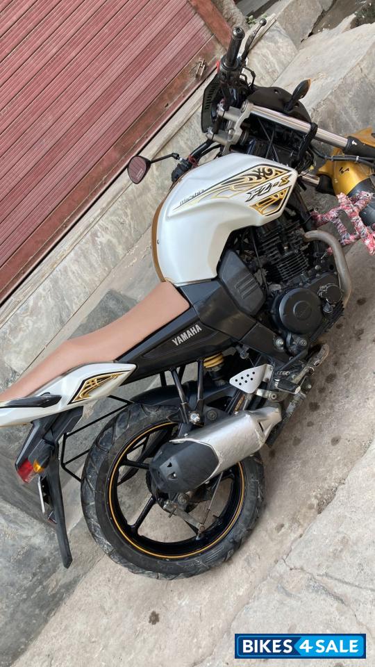 Yamaha FZ-S