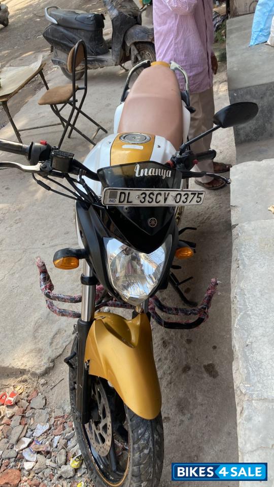 Yamaha FZ-S Yamaha FZ-S