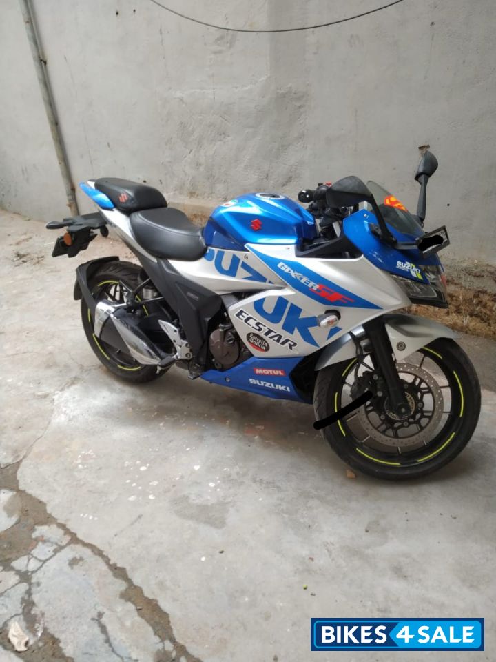 Moto Gp Triton Blue Suzuki Gixxer SF 250 BS6