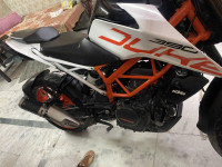 Dual Tone KTM Duke 390