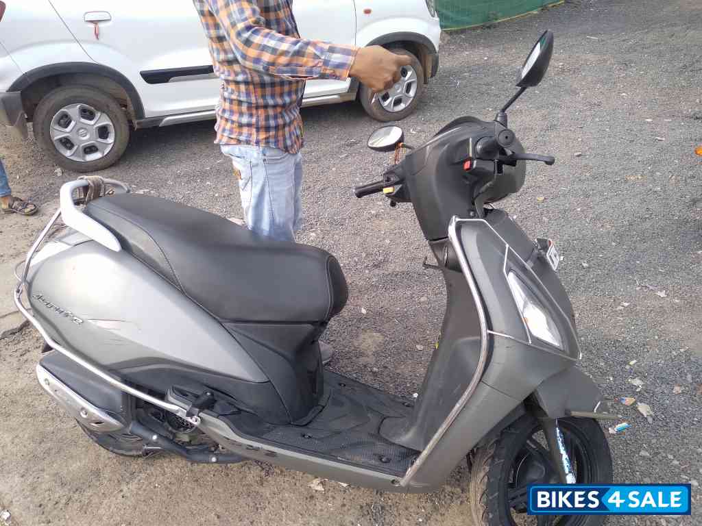 Titanium Grey TVS Jupiter