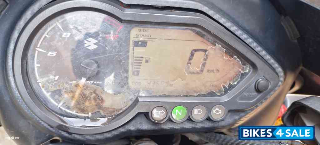 Bajaj Pulsar 125 Neon BS6