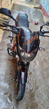 Bajaj Pulsar 125 Neon BS6