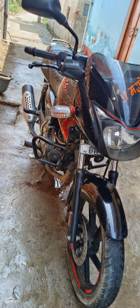 Bajaj Pulsar 125 Neon BS6