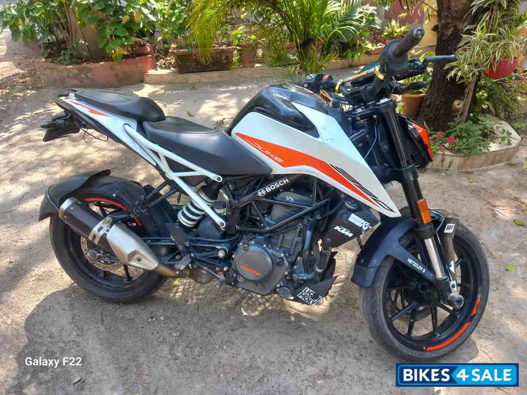 KTM Duke 390 BS6