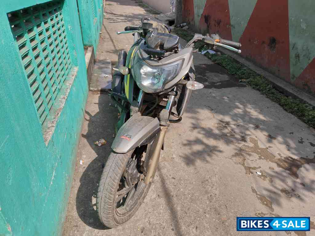 TVS Apache RTR 200 4V Race Edition 2.0