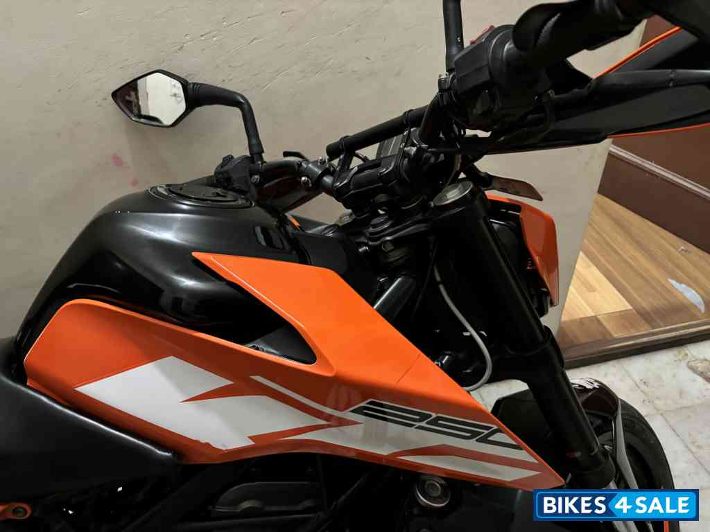 KTM Duke 250