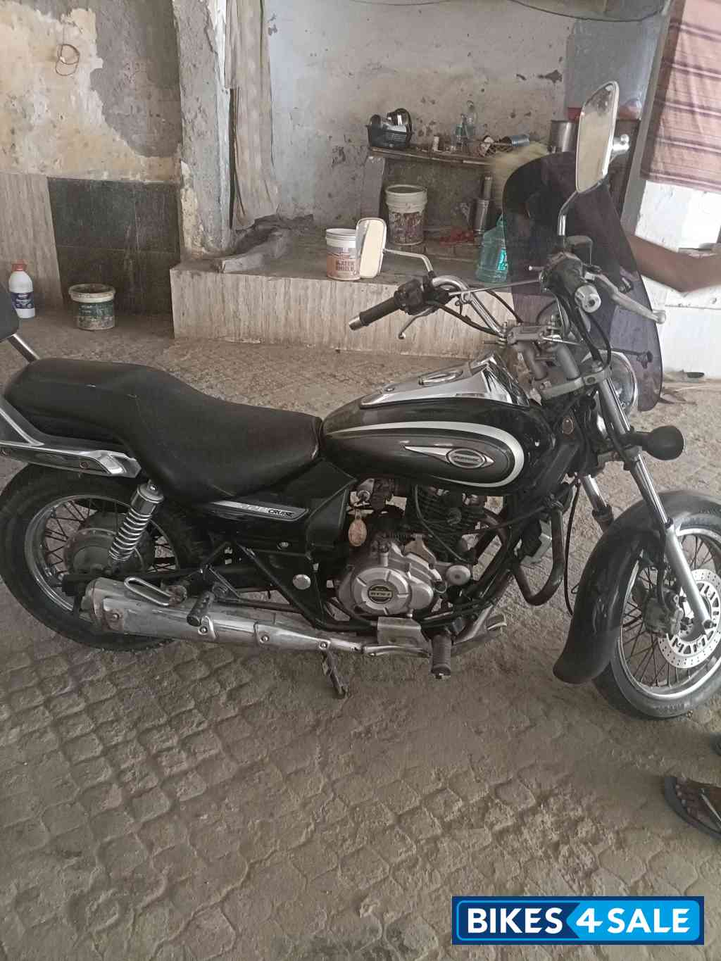 Bajaj Avenger Cruise 220