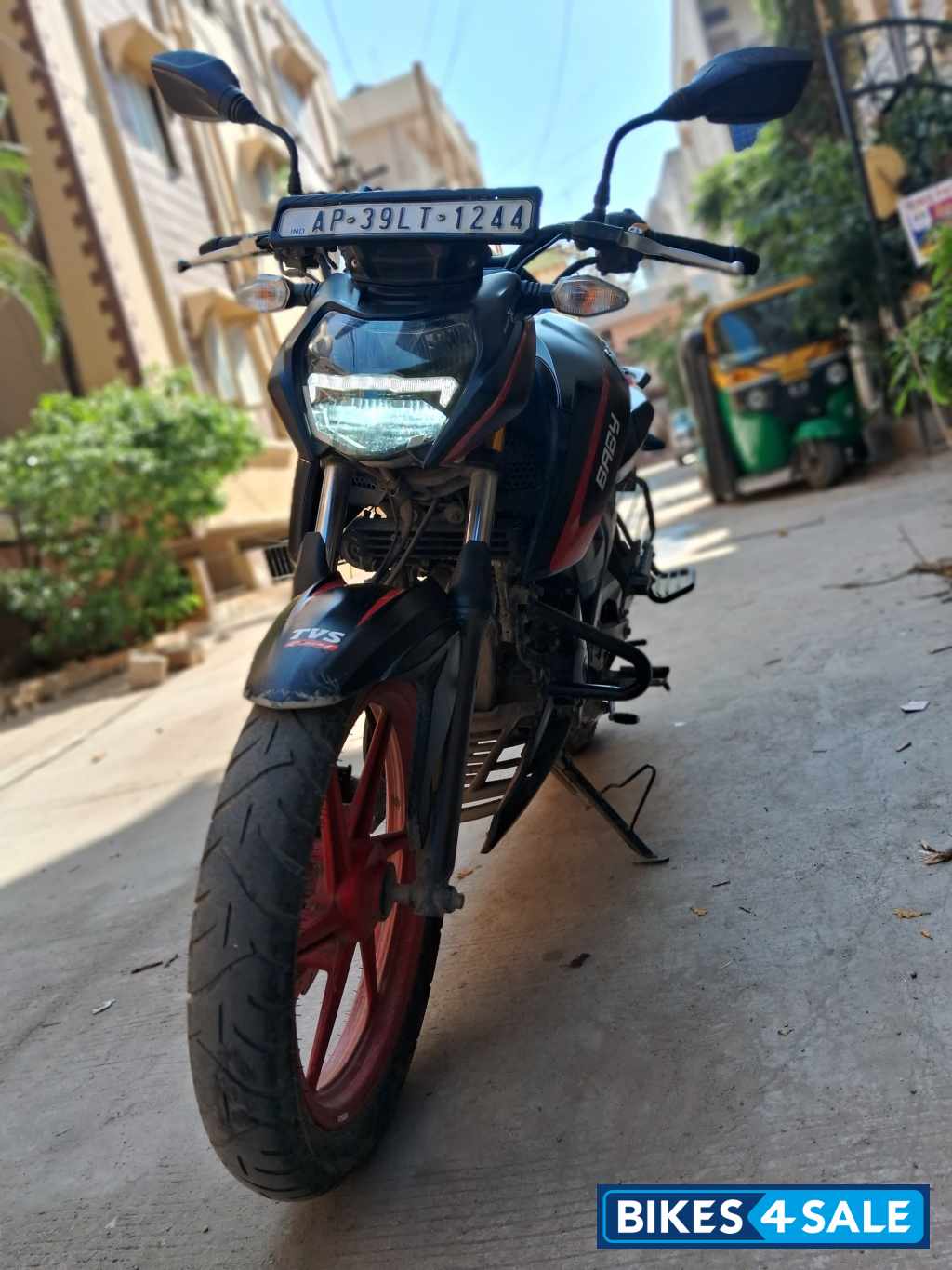 Matte Block TVS Apache RTR 160 4V Special Edition