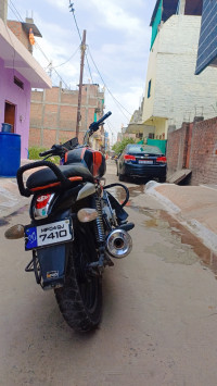 Bajaj V12 2018 Model