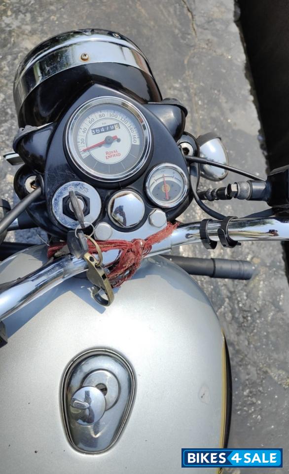 Silver Royal Enfield Classic 350