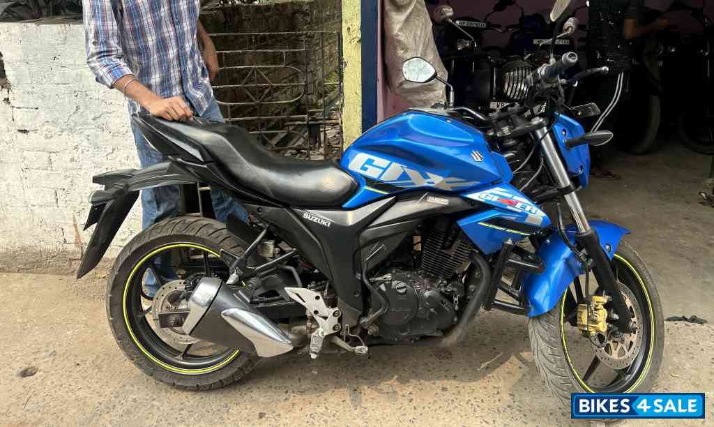 Suzuki Gixxer 150