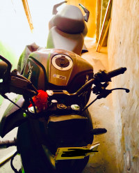 Black Hero Xtreme 125R