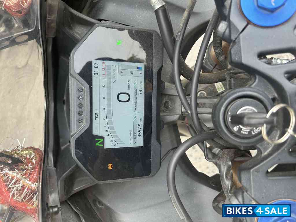 Metallic Grey Yamaha R15M