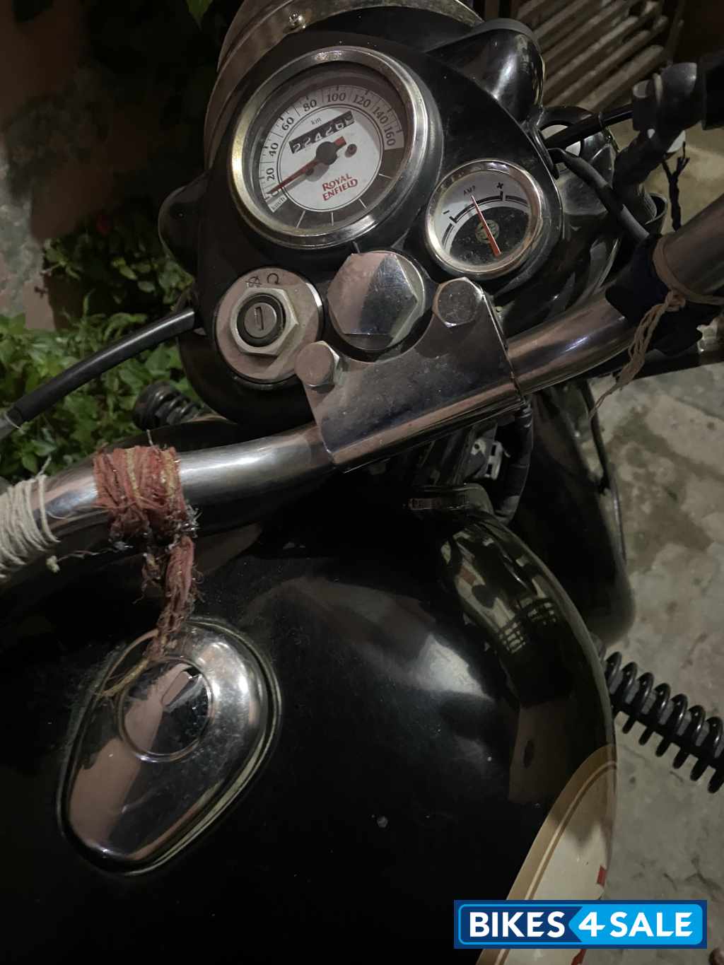 Black Royal Enfield Classic 350