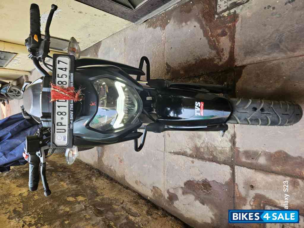 TVS Apache RTR 160 4V BS6