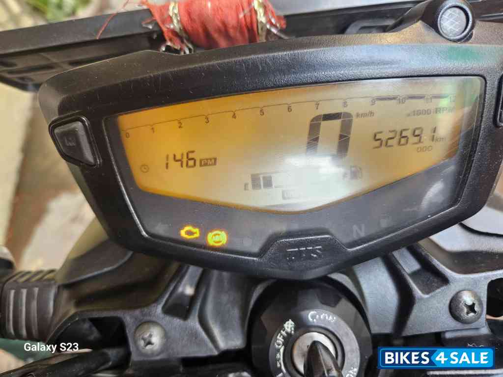 TVS Apache RTR 160 4V BS6