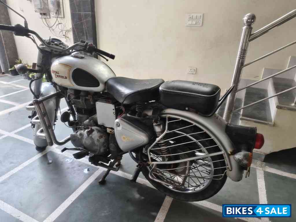 Royal Enfield Classic 350