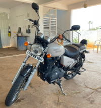 Royal Enfield Thunderbird 350