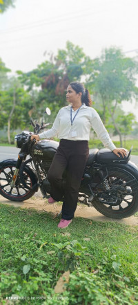 Black Royal Enfield Classic 350