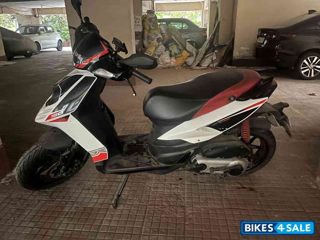 Aprilia SR 150