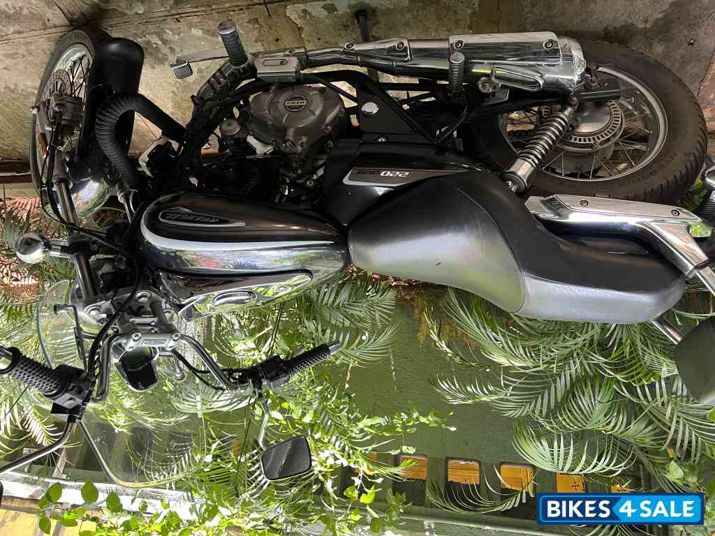 Bajaj Avenger Cruise 220 BS6