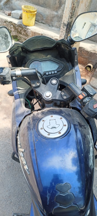 Blue Bajaj Pulsar 220 DTSFi