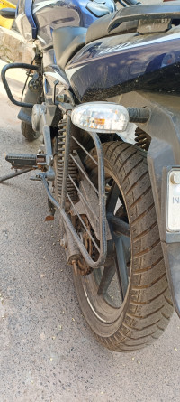 Blue Bajaj Pulsar 220 DTSFi