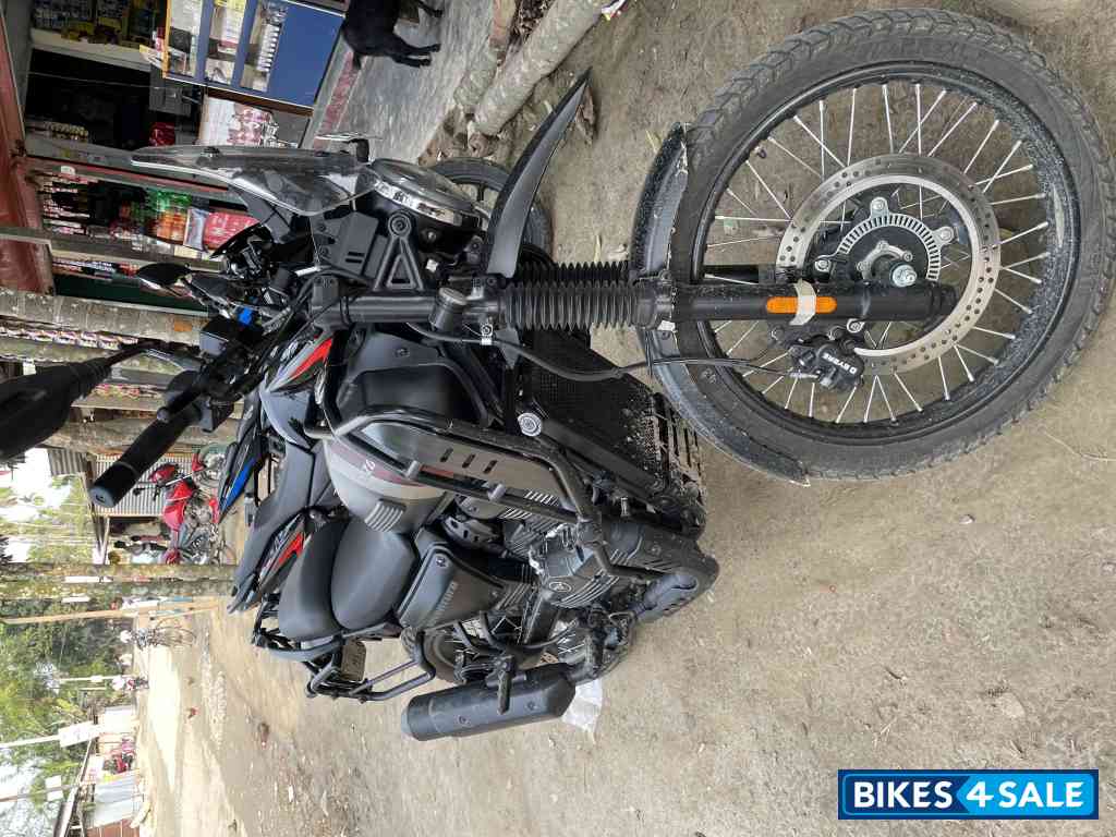 Yezdi Adventure Matte