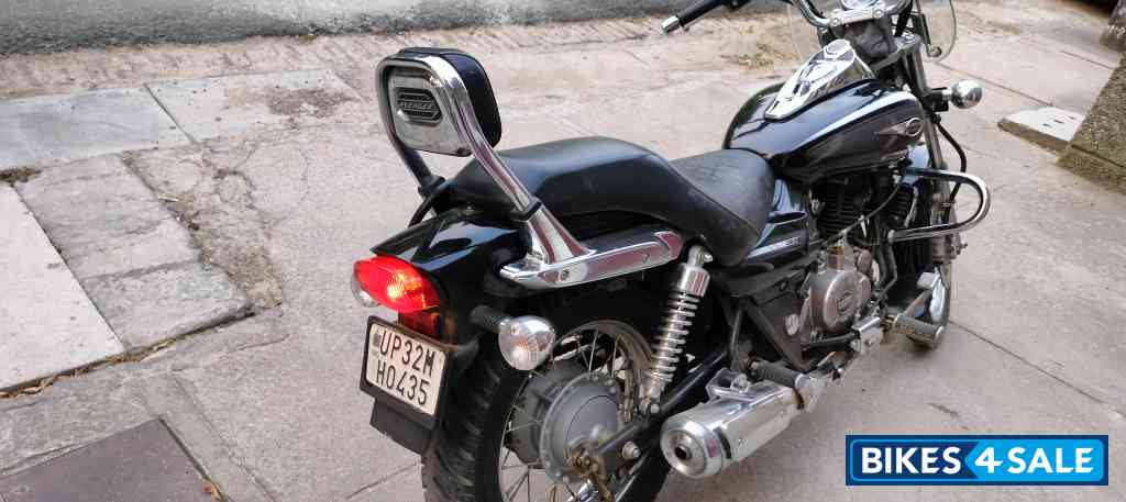 Bajaj Avenger Cruise 220 BS6