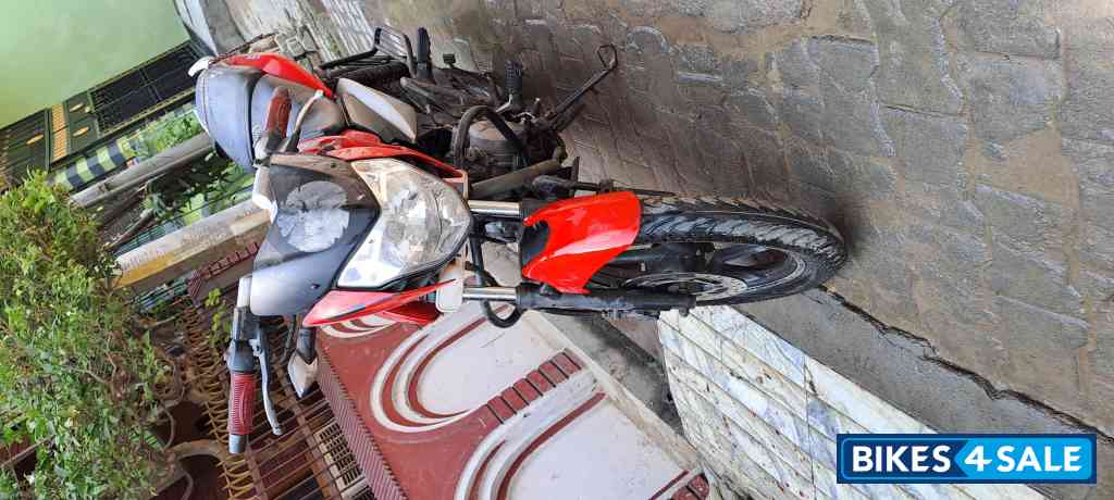 Bajaj Pulsar 135LS