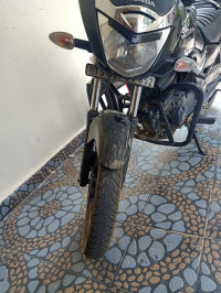 Black Honda CB Unicorn