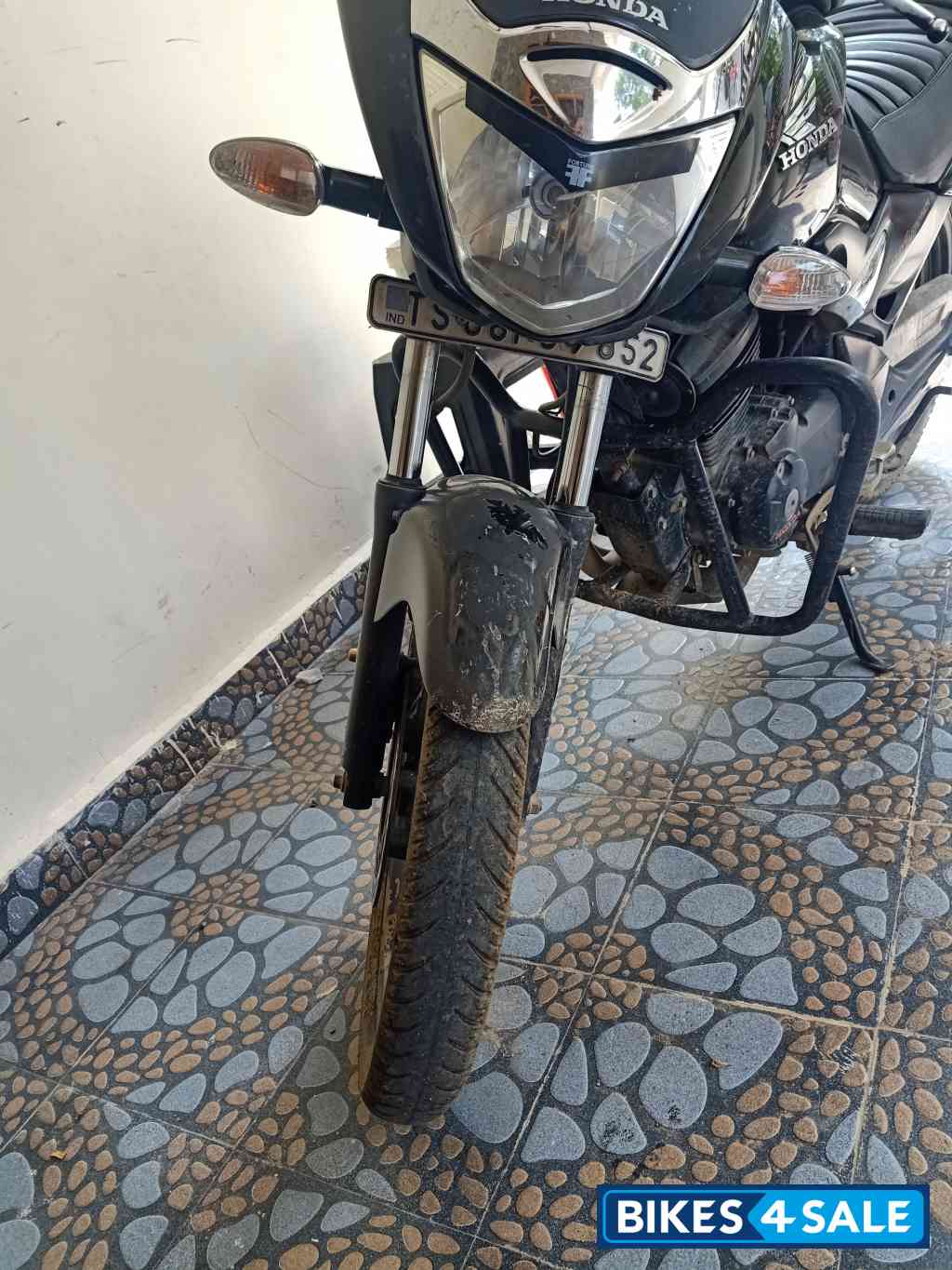 Black Honda CB Unicorn Black Honda CB Unicorn