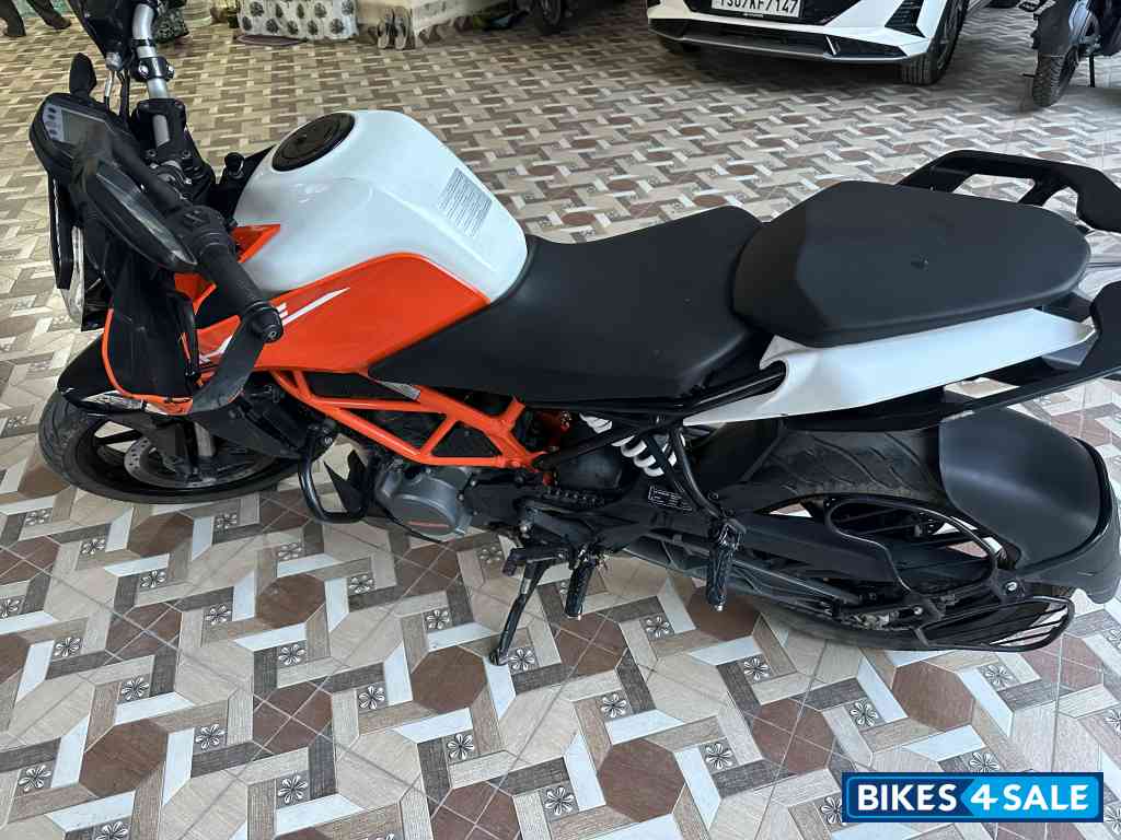 KTM Duke 125 MY21