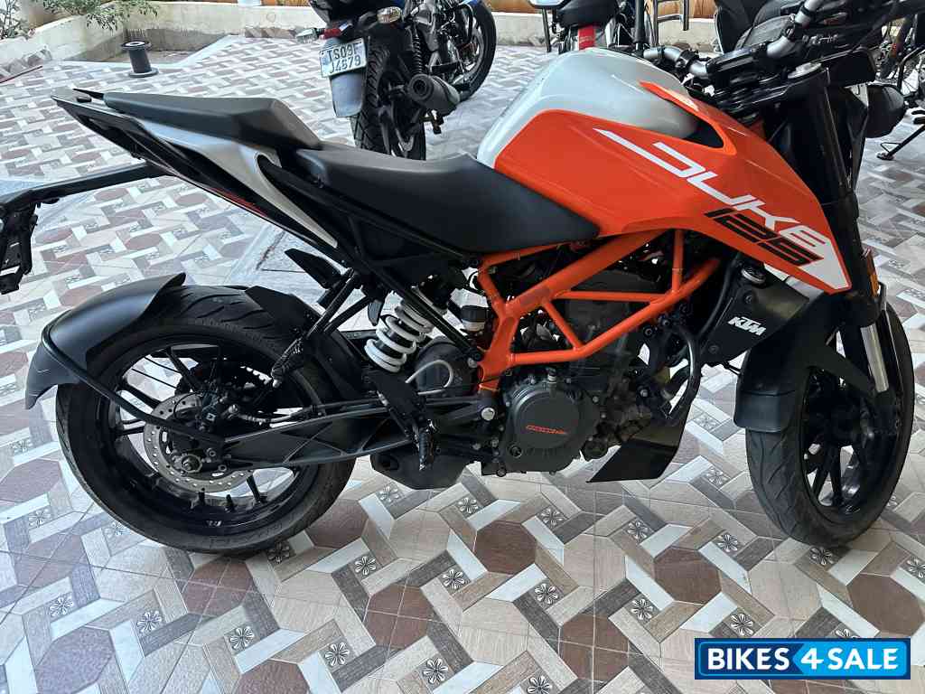 KTM Duke 125 MY21