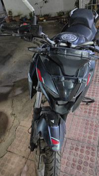 Bajaj Pulsar N250 Dual Channel ABS