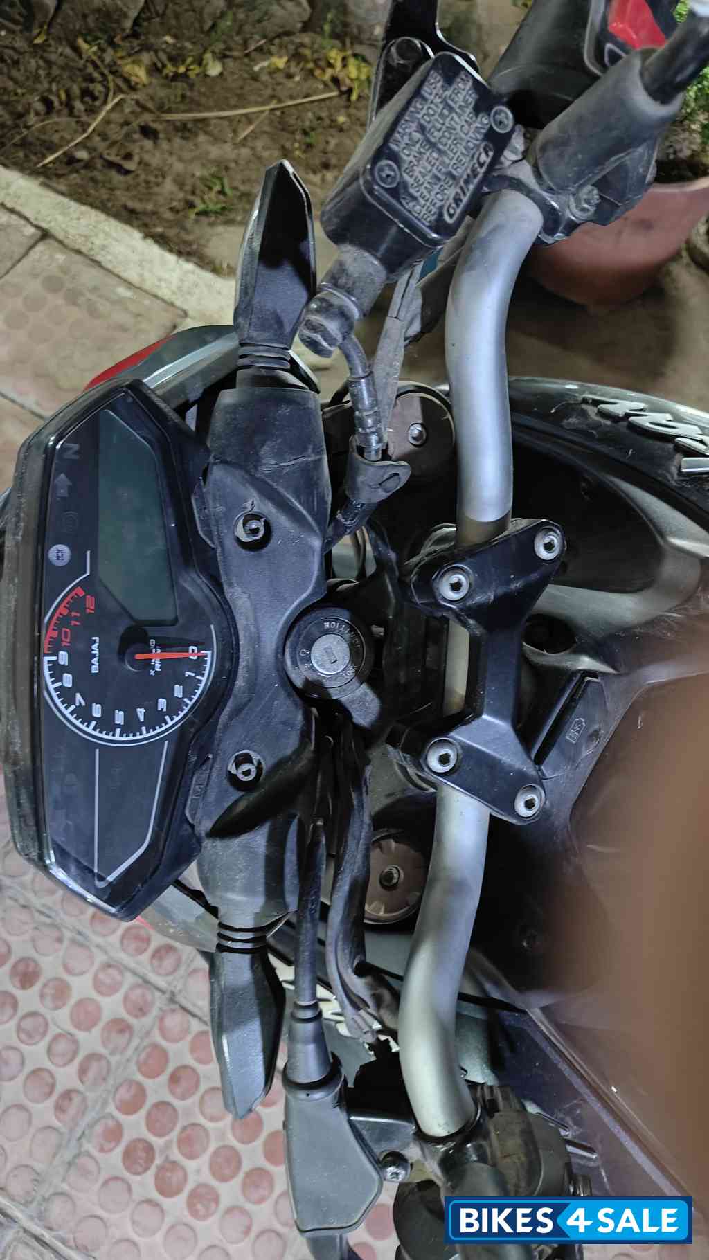 Bajaj Pulsar N250 Dual Channel ABS Bajaj Pulsar N250 Dual Channel ABS