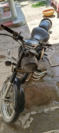 Royal Enfield Classic 350 2017 Model