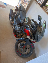 Black Bajaj Pulsar 220F BS6