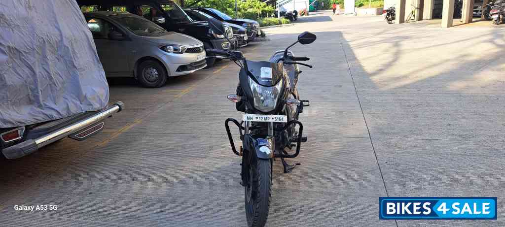 Black Honda CB Unicorn 160