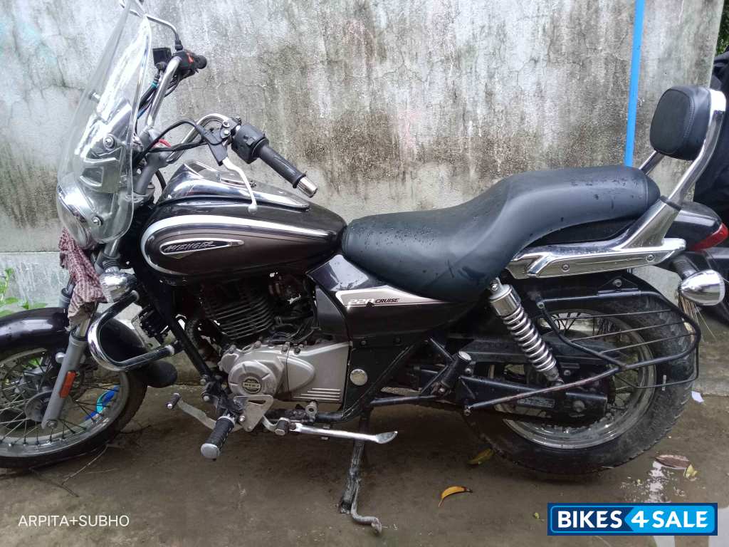 Bajaj Avenger Cruise 220 BS6