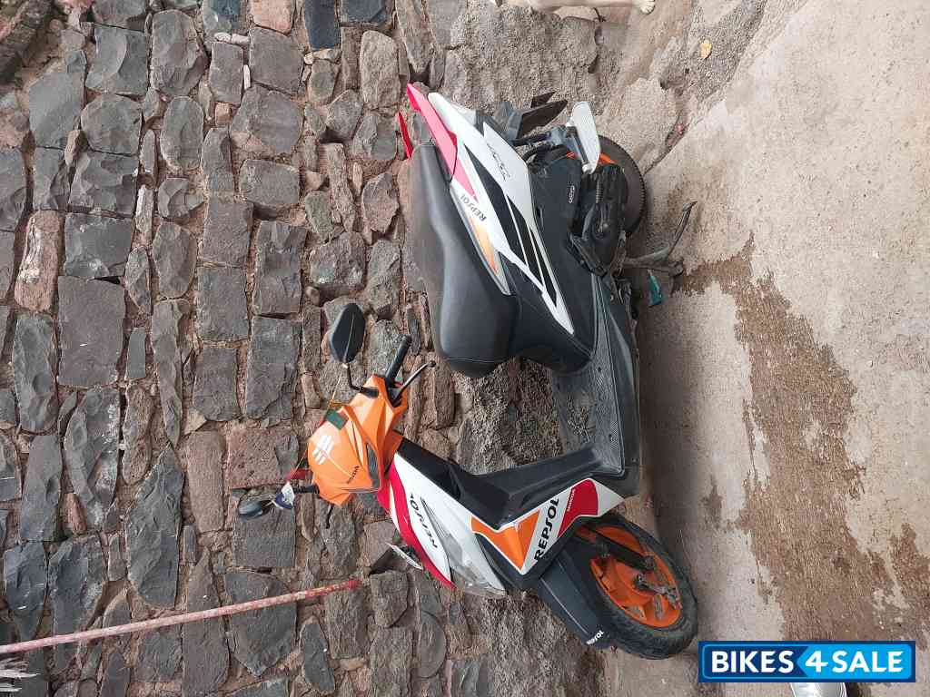 Honda Dio Repsol Edition