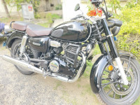 Black Honda CB350 DLX
